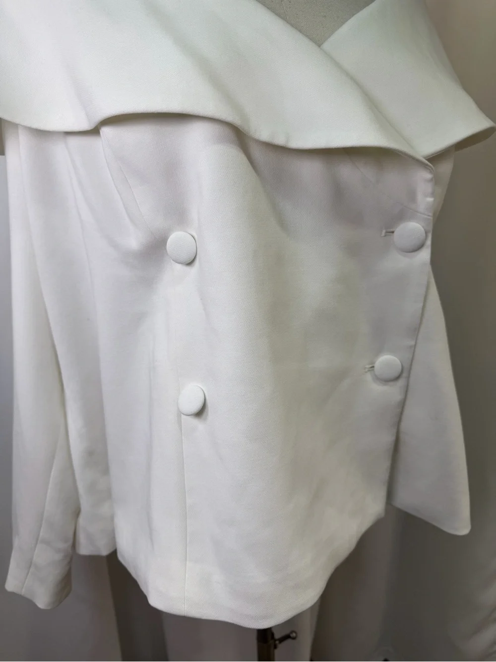 NWT Eloquii White Off-the-Shoulder Double-Breasted Statement Blazer Plus Size 22 - Picture 5 of 16